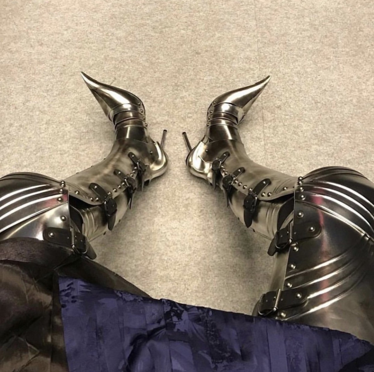 balenciaga chevalier boots