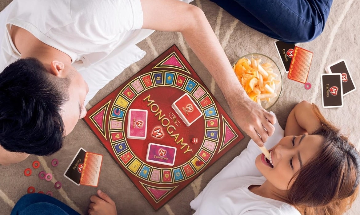monogamy gameplay